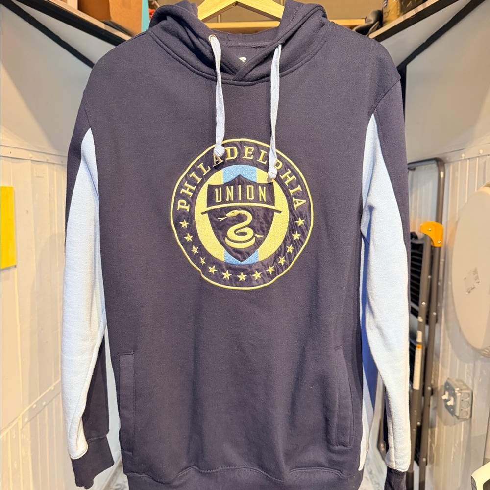 Philadelphia Union Fanatics Navy and Light Blue Hoodie size large